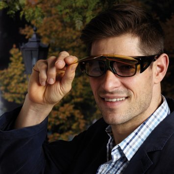 Surlunettes rabattables