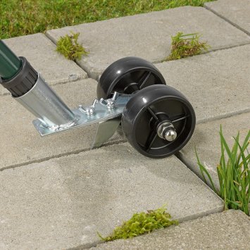 Brosse télescopique avec grattoir