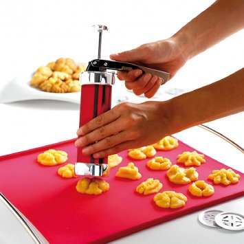 Presse à biscuits en métal