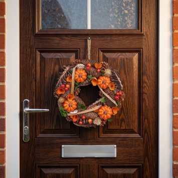 Couronne d'automne pour la porte