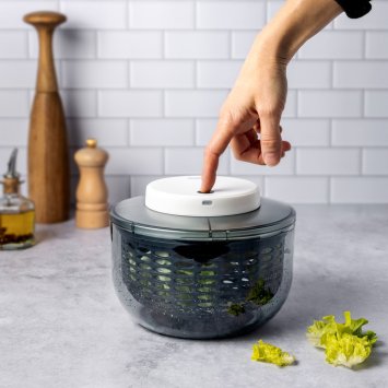 Essoreuse à salade électrique