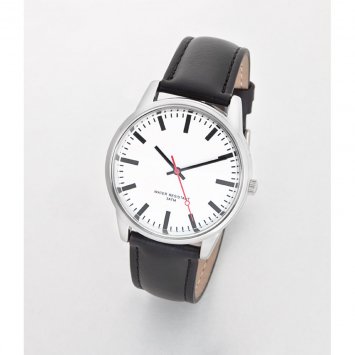 Montre radiopilotée « gare »