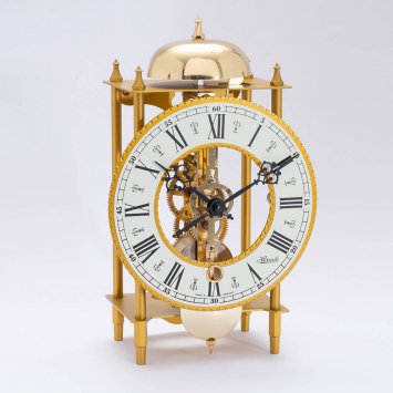 Pendule mécanique squelette à poser