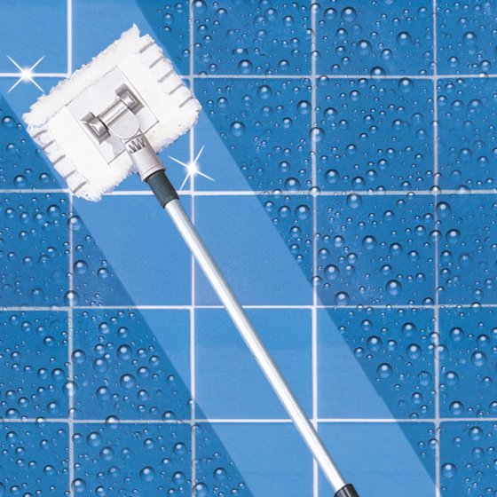 Balai pour carrelage et salle de bain