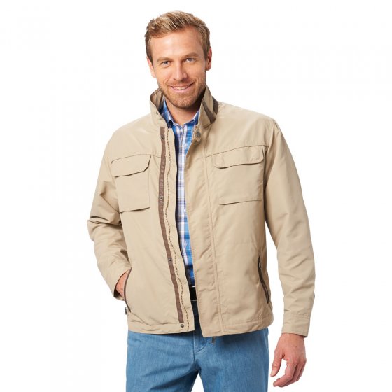 Veste courte et légère 