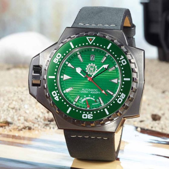 Montre automatique  "CW Diver" 