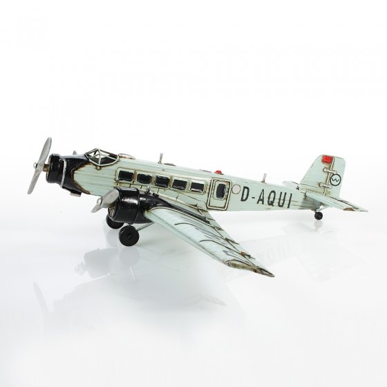 Modèle en tôle JU52 