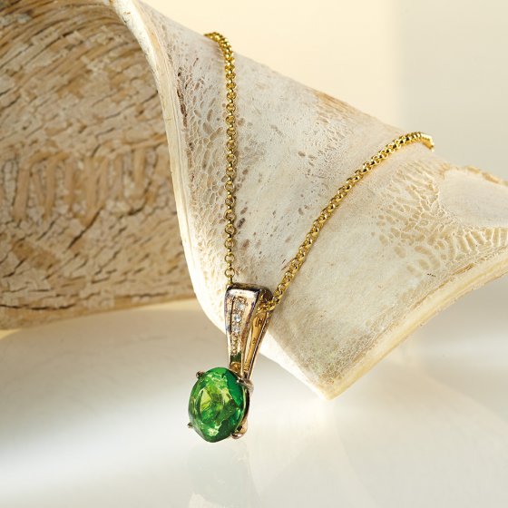 Collier d'ambre vert 