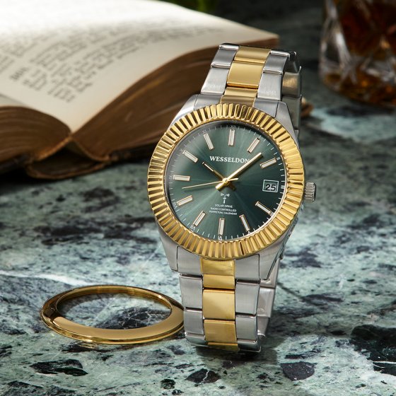 Montre solaire radiopilotée avec lunette interchangeable 
