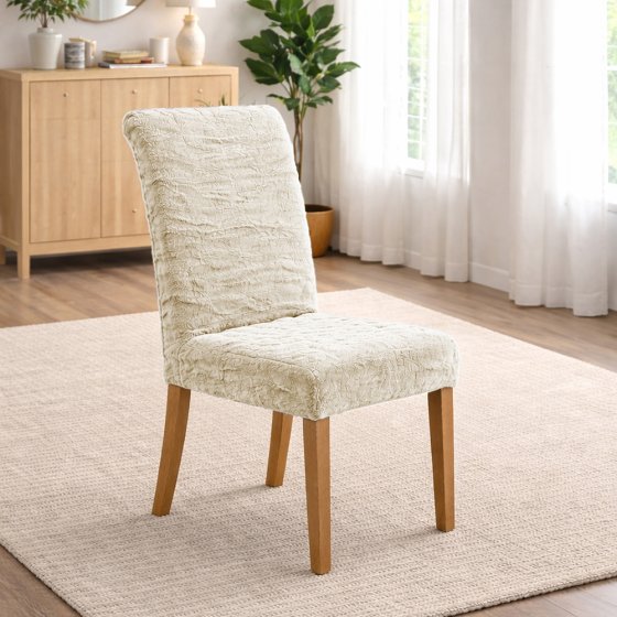 Housse de chaise aspect fourrure 