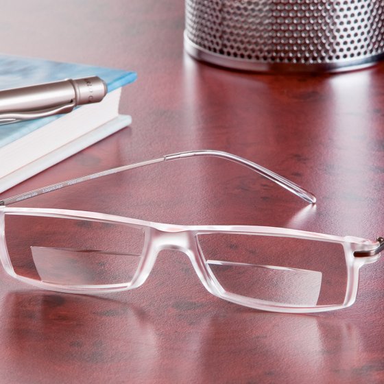 Lunettes de vue avec loupe