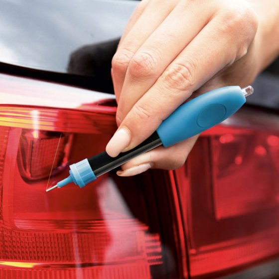 Stylo de réparation avec lampe UV