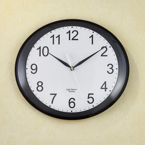 Horloge LED murale "Ovalis"