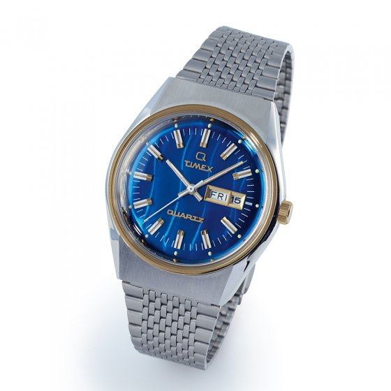 Montre  "Q-TIMEX Falcon Eye" 