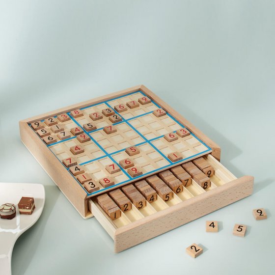 Votre cadeau : jeu de sudoku classique en bois 