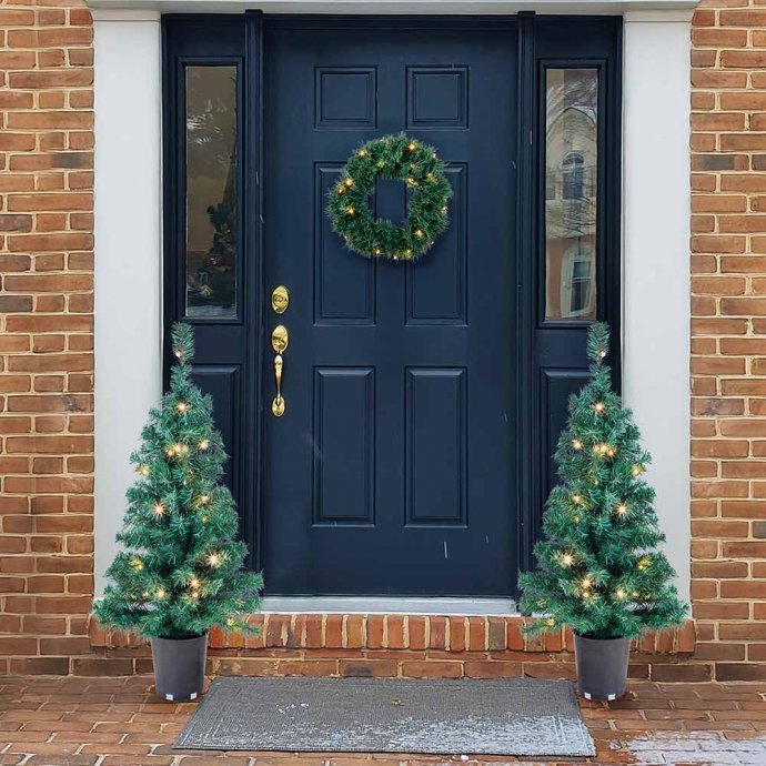 Sapin de Noël et couronne lumineux à LED