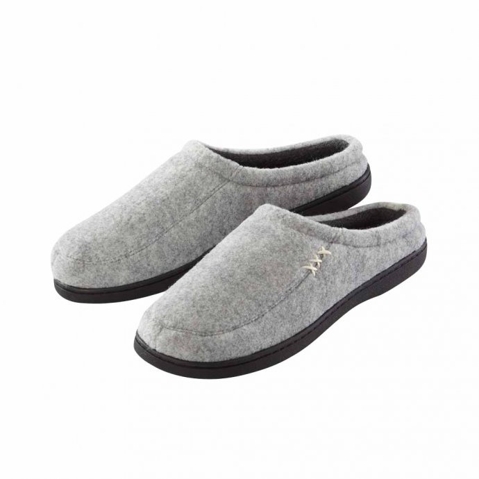 Chausson avec semelle à mémoire