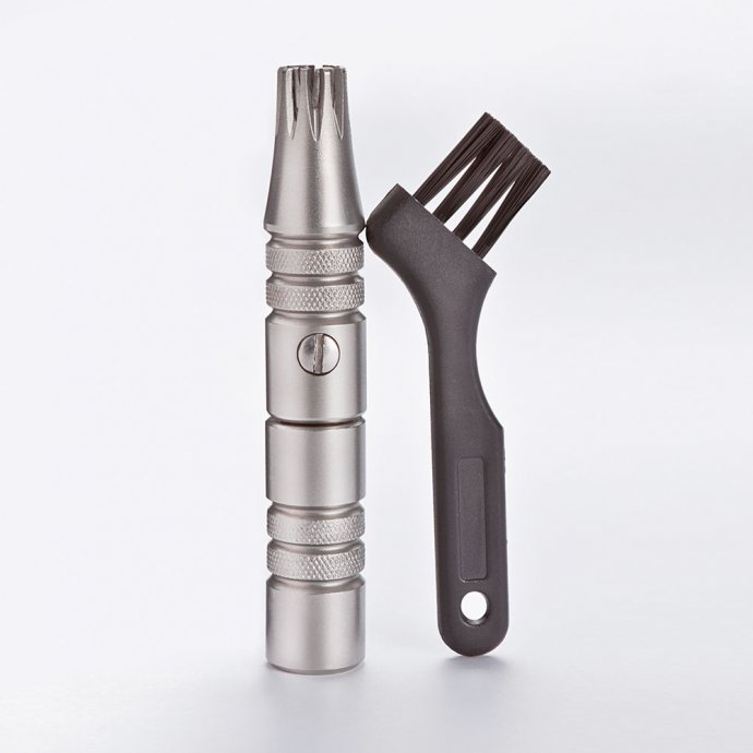 Coupe-poils de nez manuel