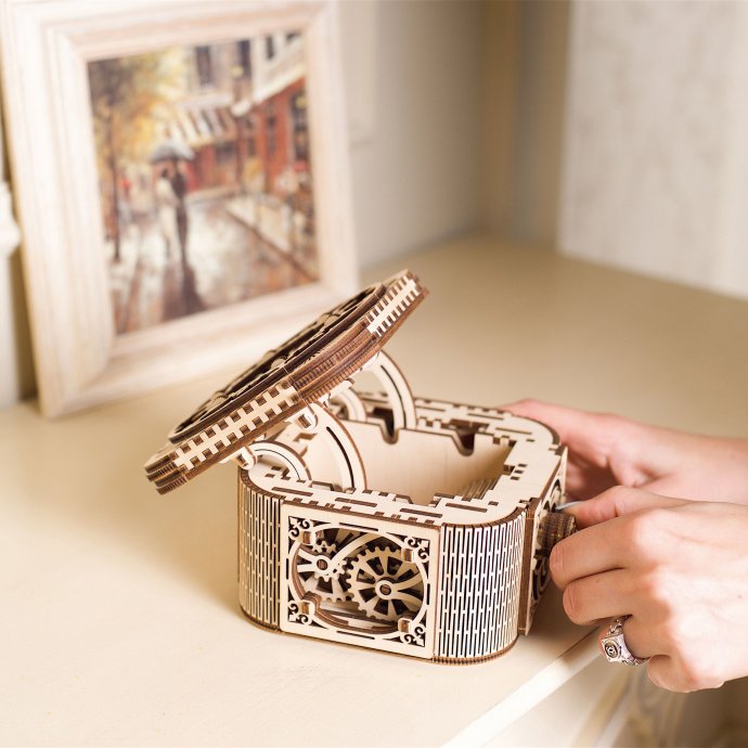 Maquette en bois  "écrin"