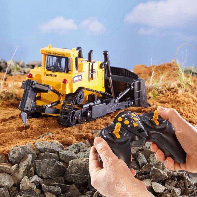 Bulldozer radiocommandé