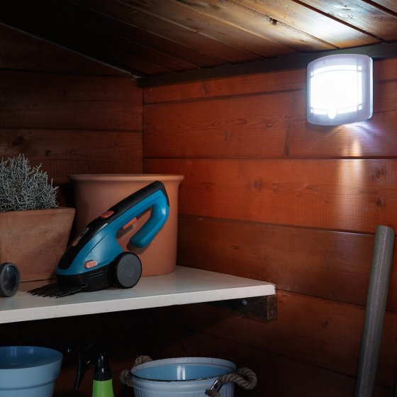 Lampe murale LED avec détecteur de mouvement