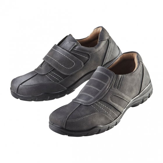 Chaussures sportives a patte auto-agrippante 