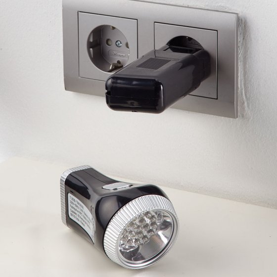 Lampe de poche « Light’n Plug »