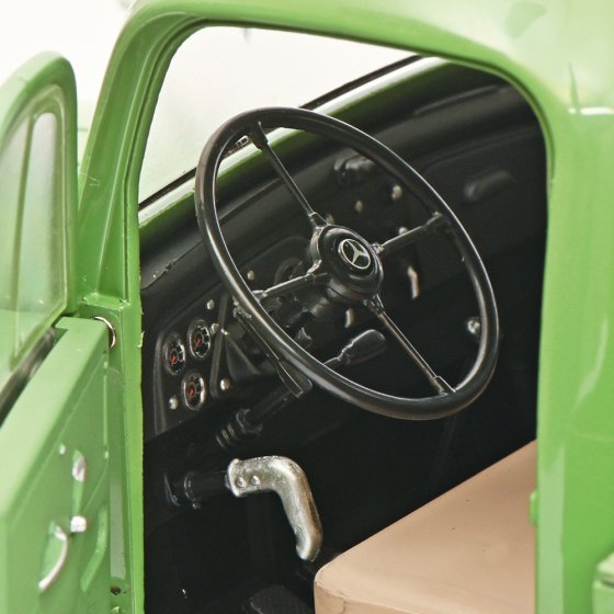 Mercedes Benz L3500