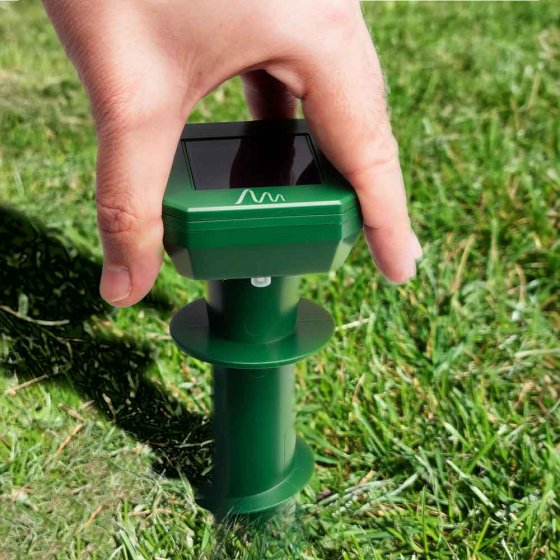 Répulsif solaire anti-campagnols 