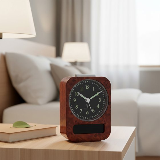 Réveil solaire aspect bois 