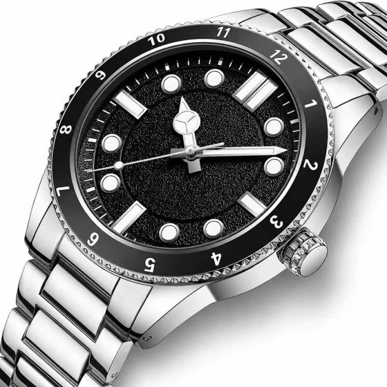 Montre sportive pour homme 