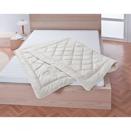 Couette garnie 100 % soie « Édition hiver » une pièce  