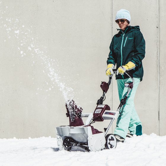 Fraise de déneigement avec batterie 