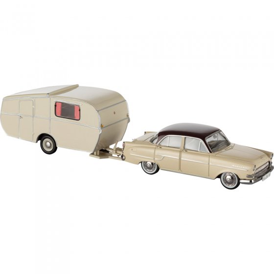 Opel Kapitän avec caravane 