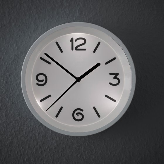 Horloge murale avec veilleuse