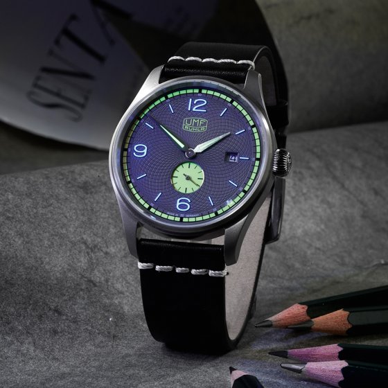 Montre titane UMF Ruhla 