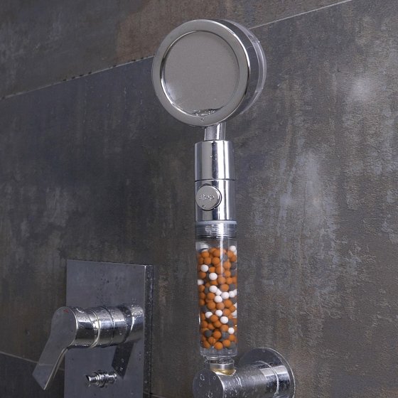 Pommeau de douche à filtre minéral 