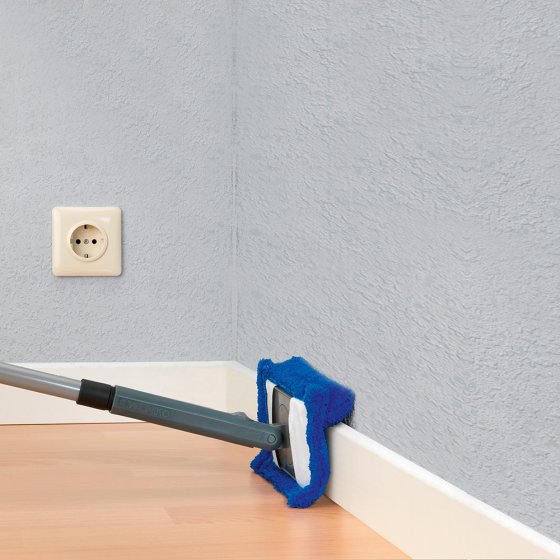 Balai nettoyeur carrelage et salle de bain 