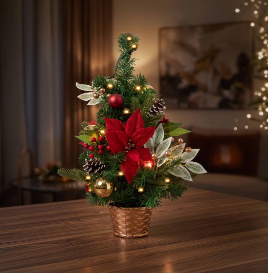 Sapin de Noël décoré avec des LED 