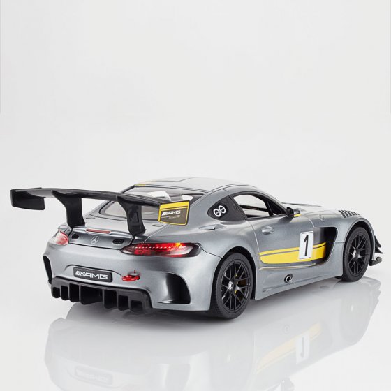 Mercedes AMG GT3 radio-contrôlée 