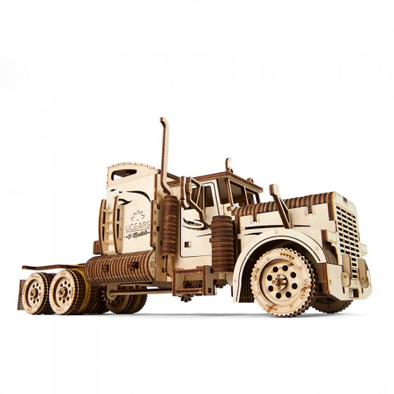 Modèle réduit en bois "truck" 