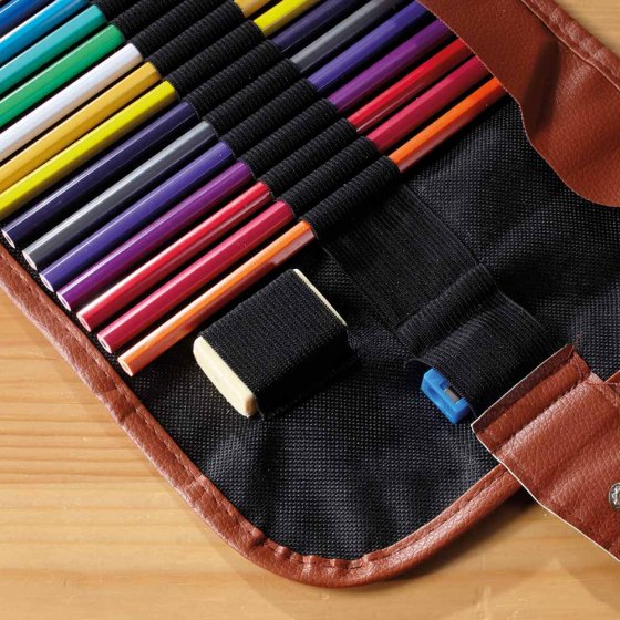 Crayons de couleur en trousse roulée 