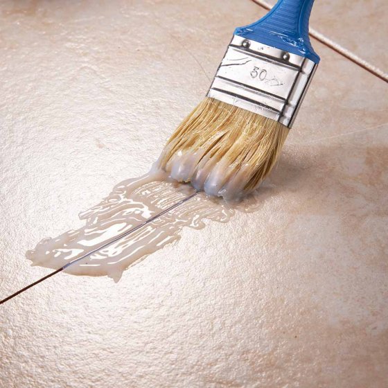 Mastic d’étanchéité facile à étaler 