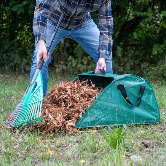 Collecteur de feuilles avec bord en tôle 