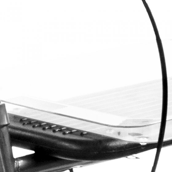 Déambulateur en acier avec plateau 