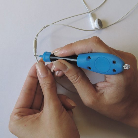Stylo de réparation avec lampe UV