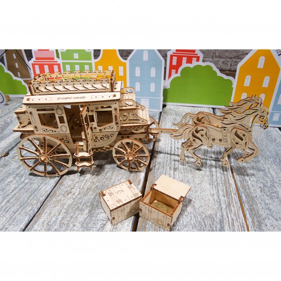 Maquette en bois diligence