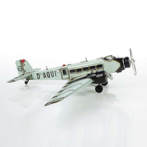 Modèle en tôle JU52 