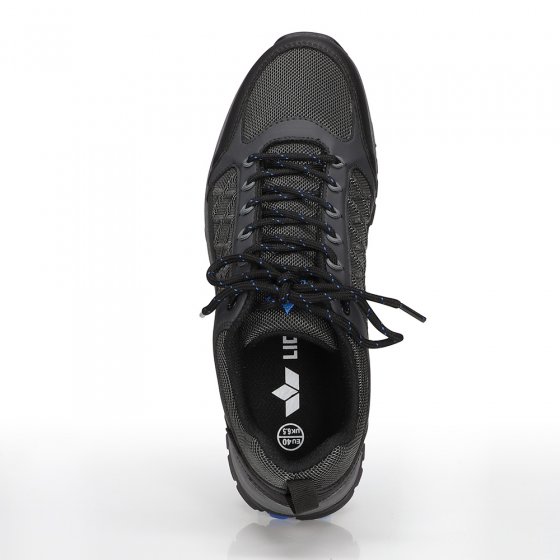 Chaussures de randonnée avec membrane