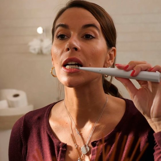 Brosse à dent sonique électrique